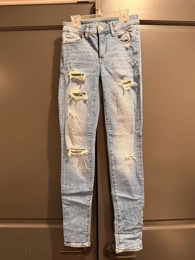 American Eagle distressed jeans